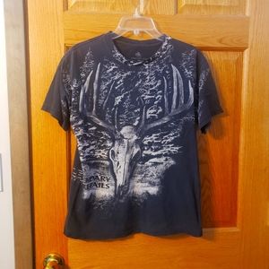 Legendary Whitetails skull t-shirt